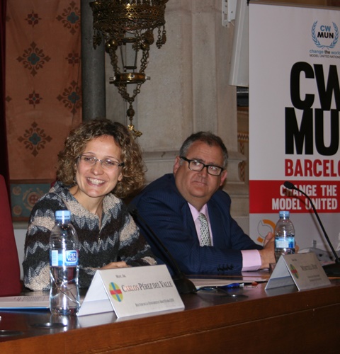 Debat internacional sobre problemes d'abast global